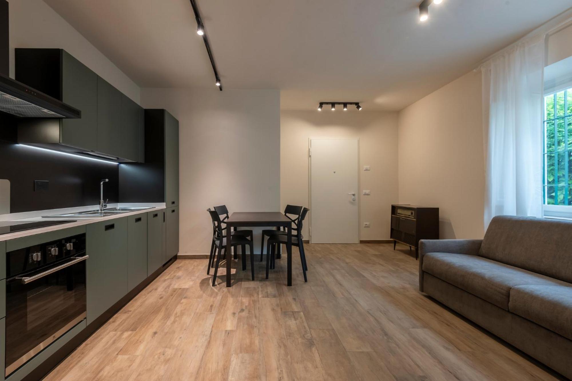 Iarsera Rooms And Apartment Lucca Exterior photo